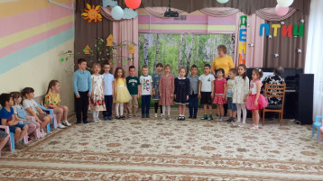 День птиц День птиц.